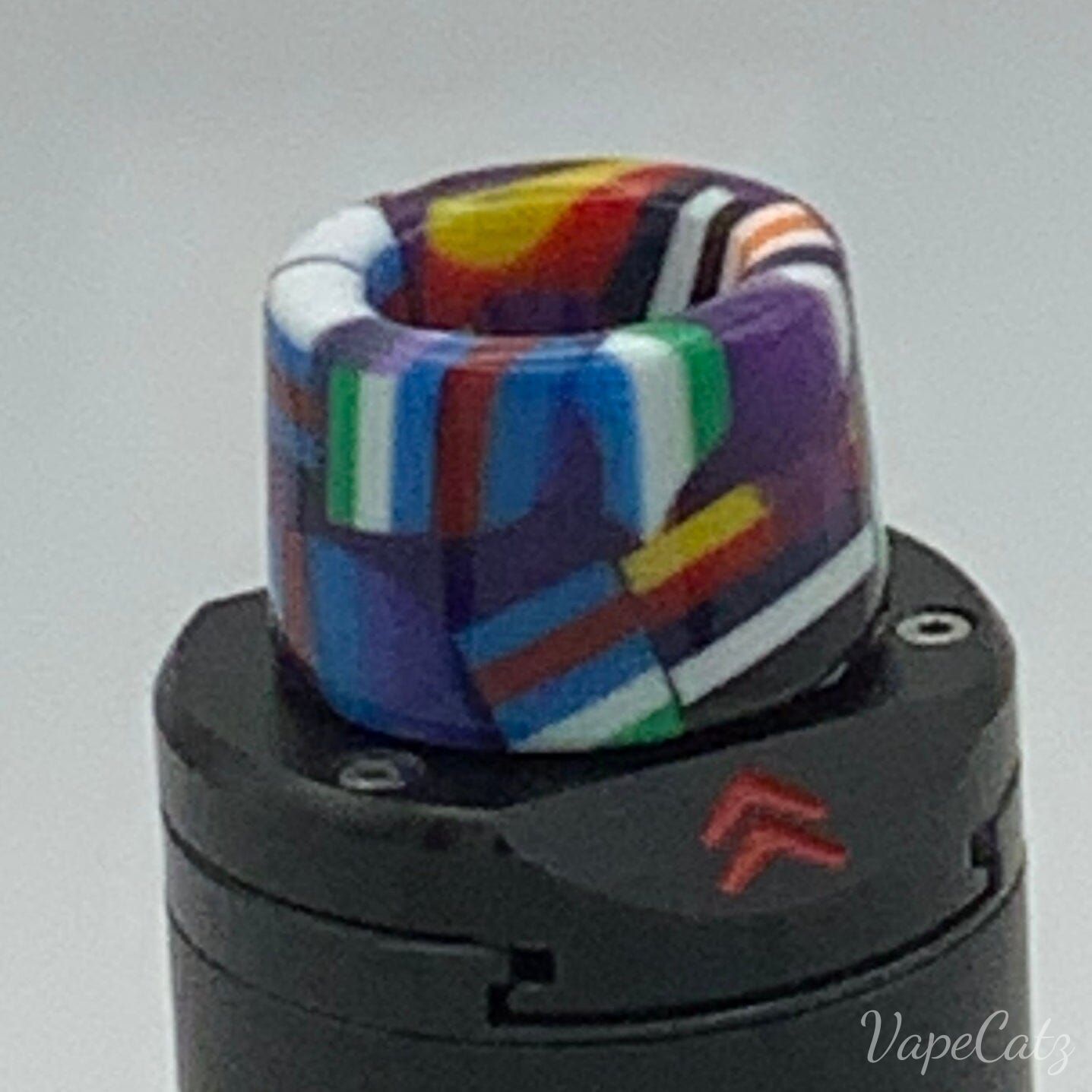 510 Geometric Designsssss ..... with a wide tip! Gotta love it! T26 Vape Accessories 510 Replacement Tips Bright Bl