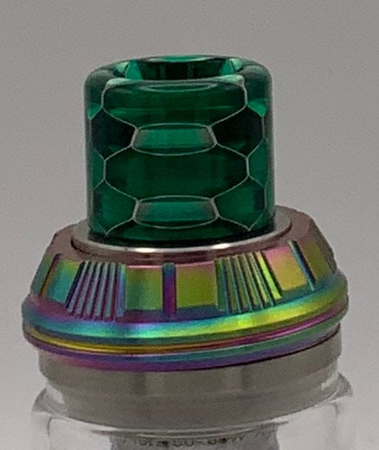 810 Drip Tip - Wide Bore with screen Cobra design V17 Vape Accessories 810 Drip Tip Green Cobra