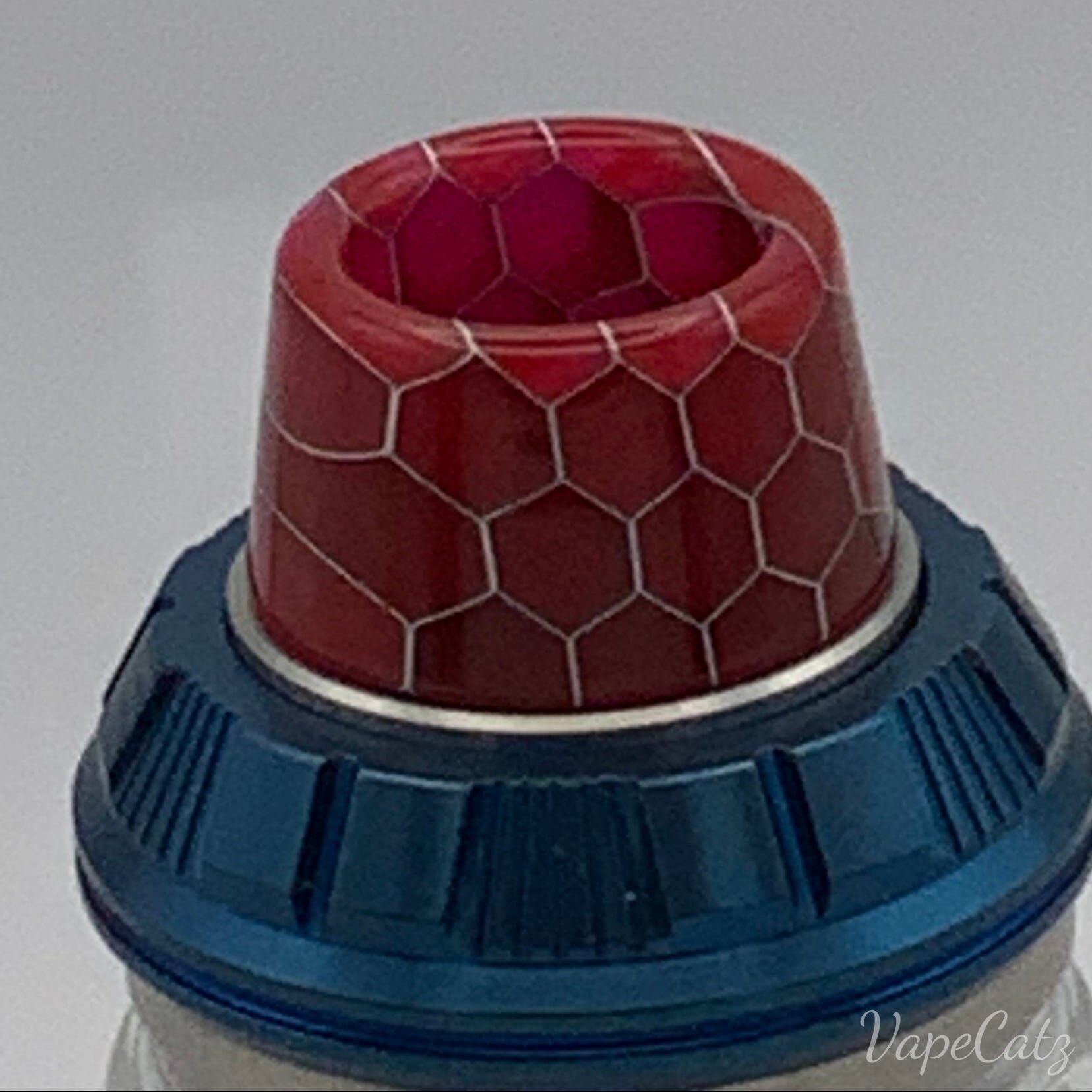 810 Short Resin Volcano Tip With Honeycomb Pattern CB9 Vape Accessories 810 Drip Tip Red