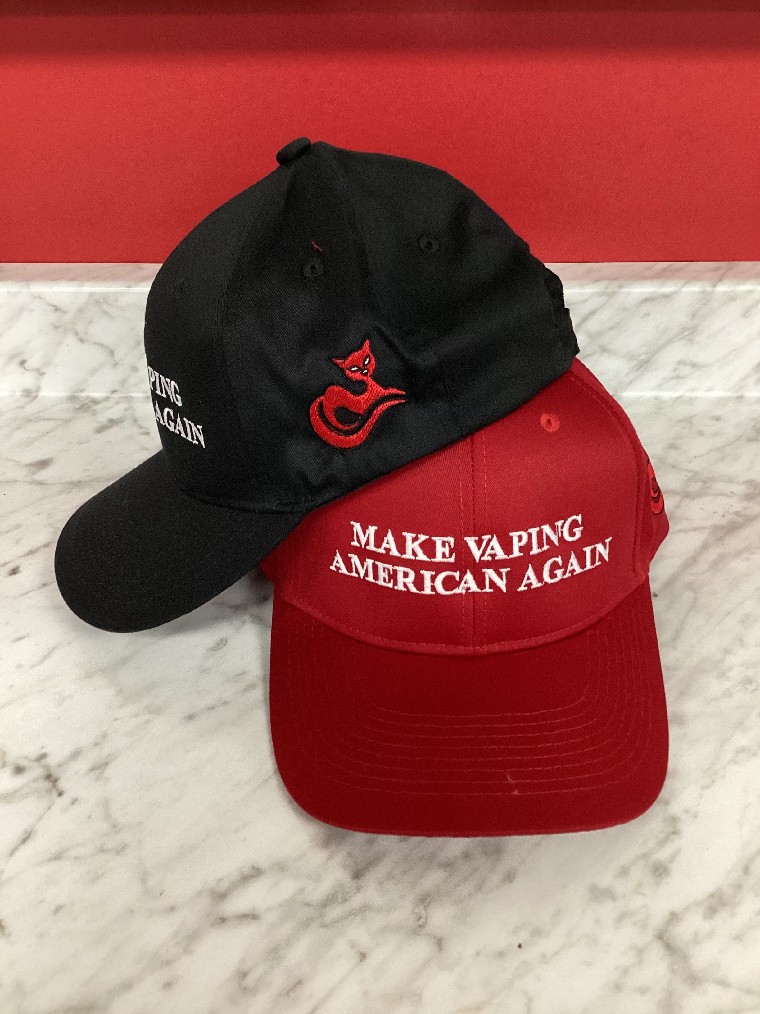 Hats swag e cig Source, LLC 